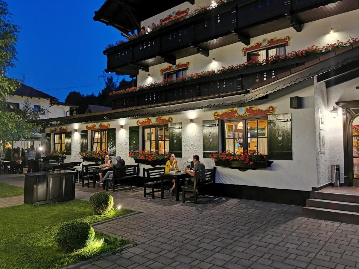 Brandeberg Pension & Restaurant Bran  Exterior photo