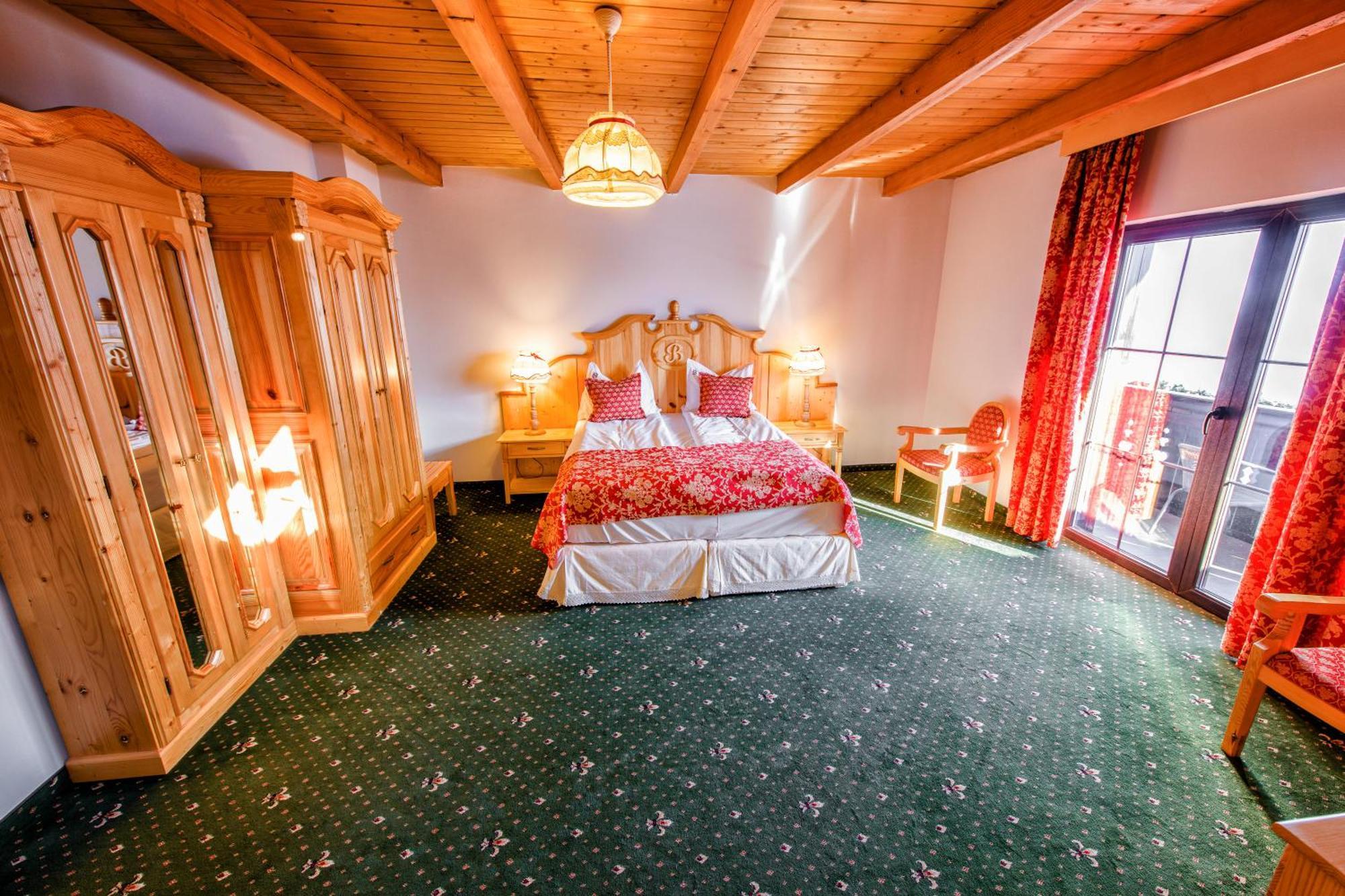 Brandeberg Pension & Restaurant Bran  Room photo