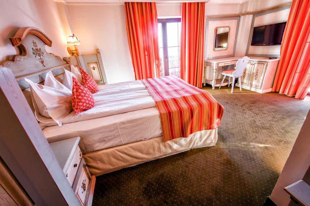 Brandeberg Pension & Restaurant Bran  Room photo