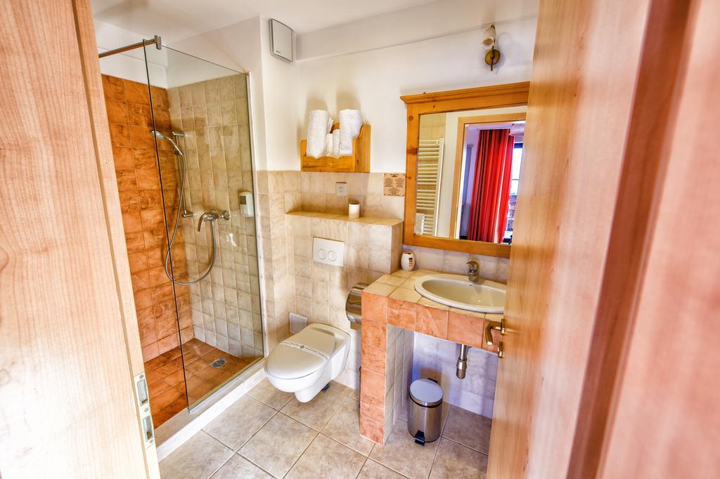 Brandeberg Pension & Restaurant Bran  Room photo